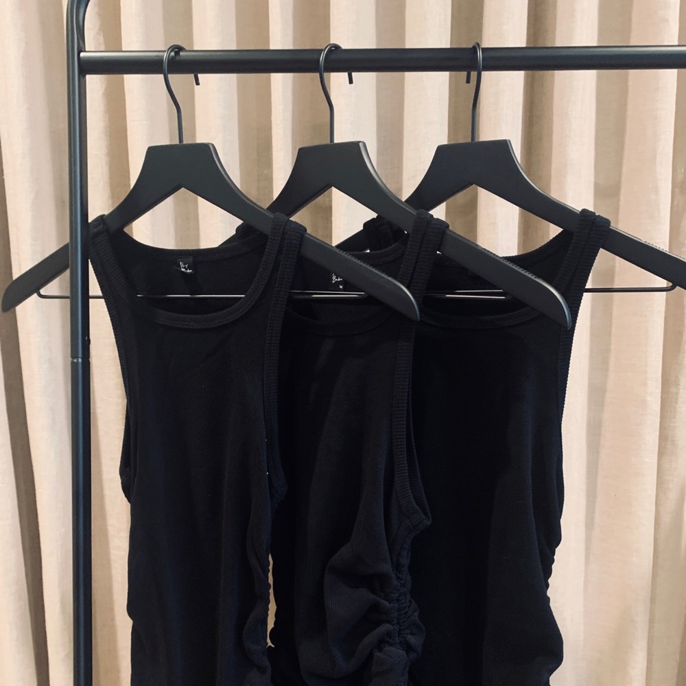Sleeveless rib knit dress